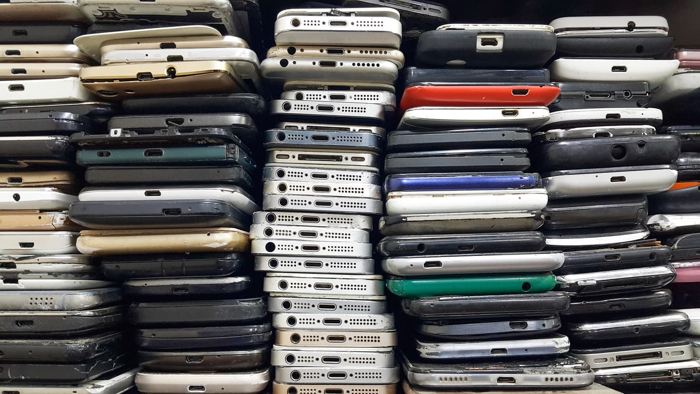Buy Used Phones Online – Trusted Marketplace for Smartphones | Liztd