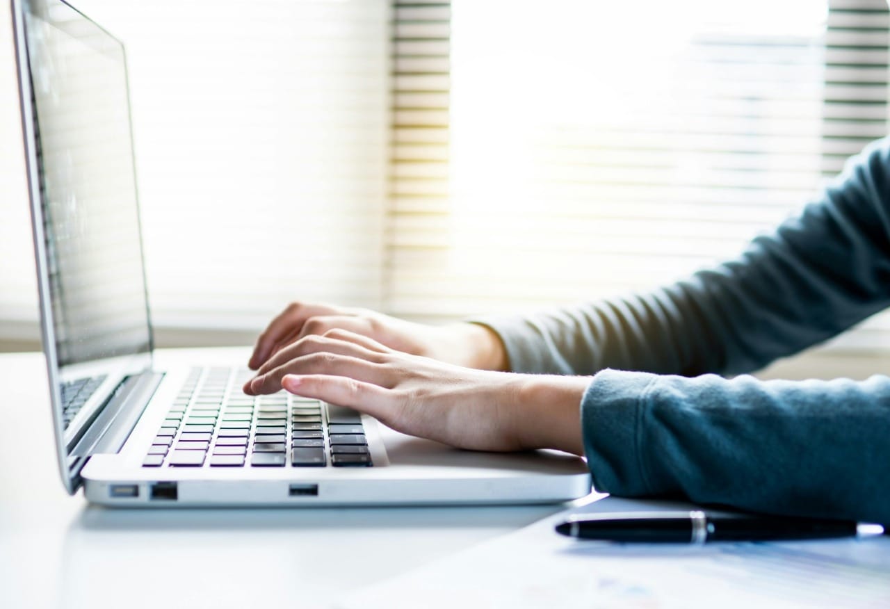 Agenda digital para clientes: la herramienta esencial para optimizar tu negocio con BookOint