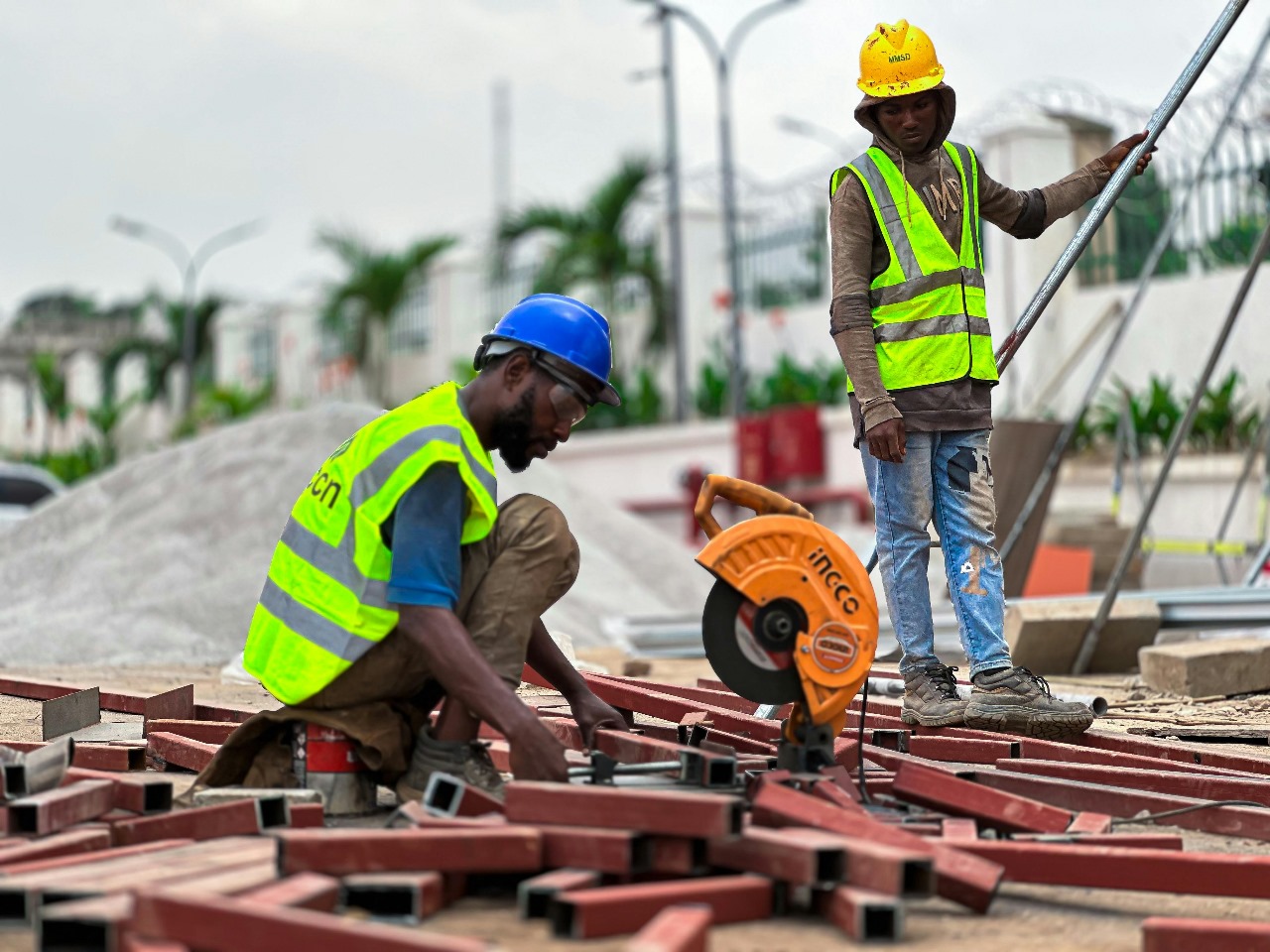 Wholesale AC Units for Contractors | Expert HVAC Knowledge &amp; Support
