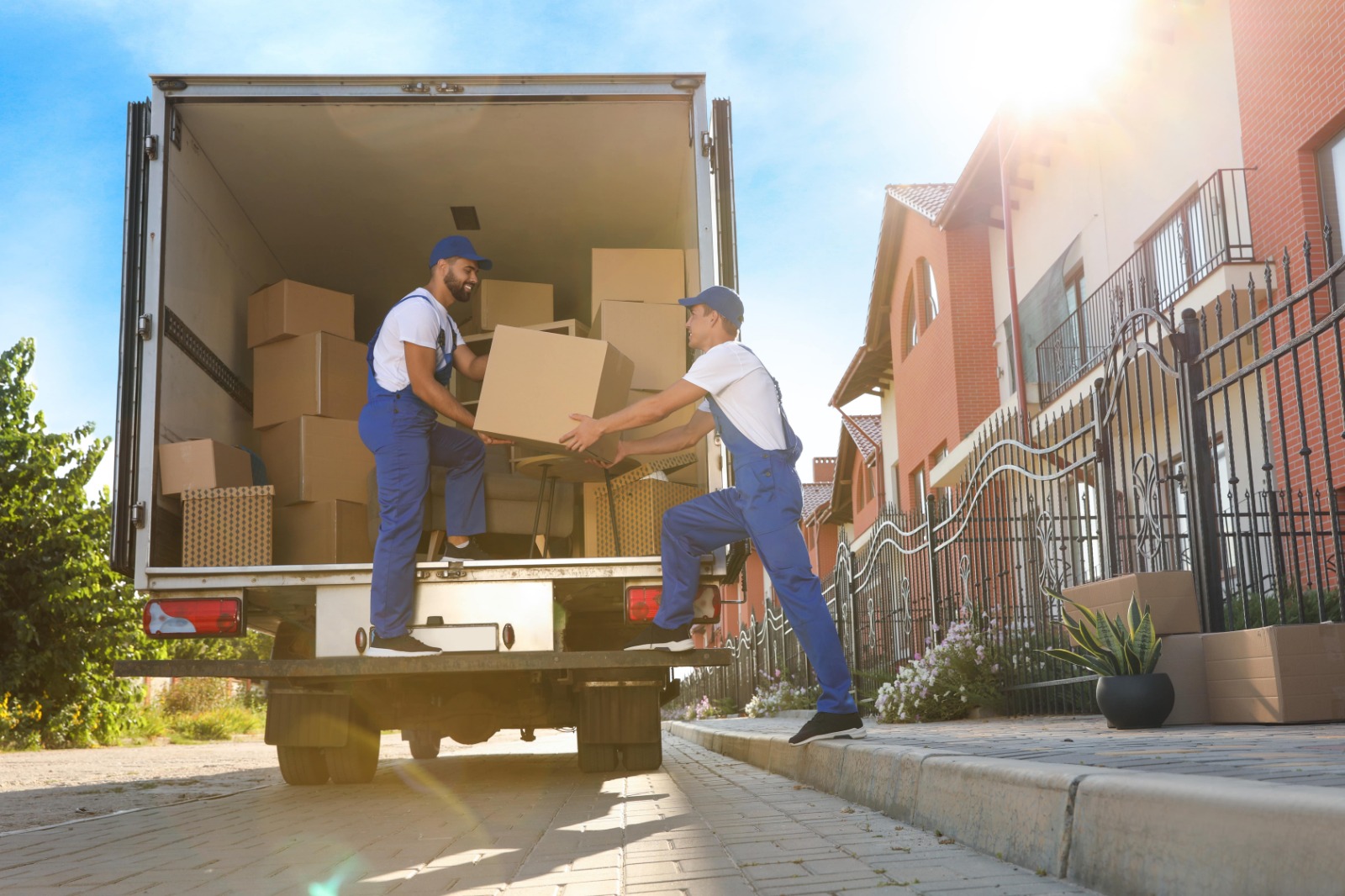 GoPro Moving &amp; Delivery: Long Distance Movers Calgary Built for Long Hauls