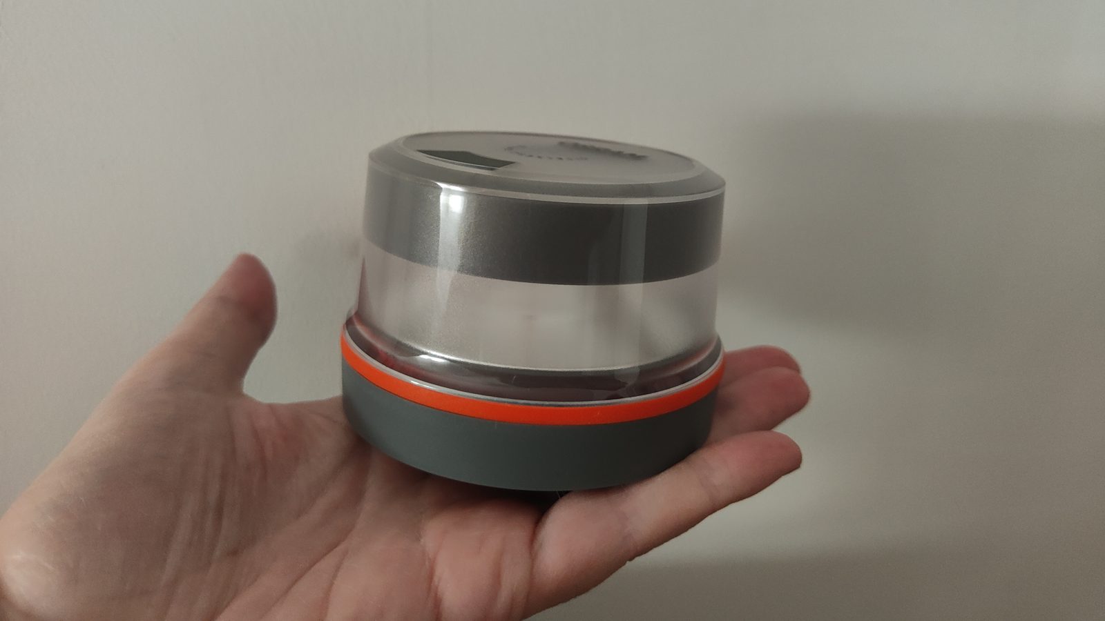 Die Warnleuchte V16: Sicherheit auf der Straße neu definiert